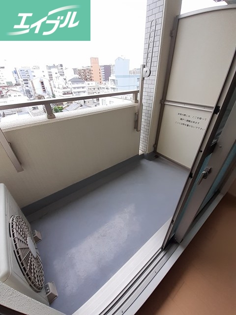バルコニー