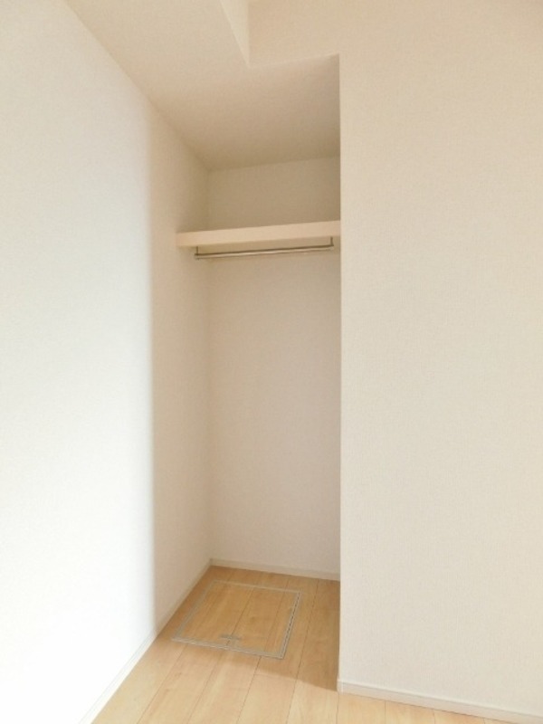 収納　図面と現状に相違がある場合には現状を優先