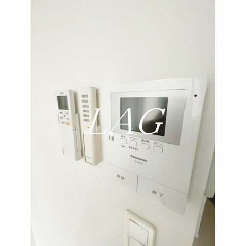 セキュリティ　モニター付きインターホンになります。