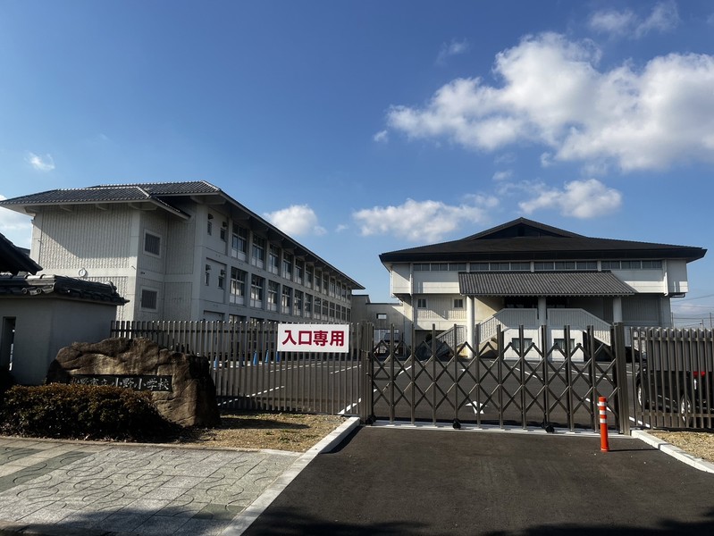 小学校　小野市立小野小学校（小学校）まで856m