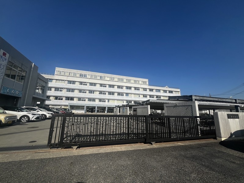 中学校　小野市立小野中学校（中学校）まで1078m