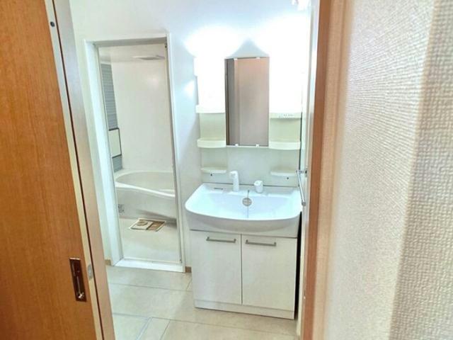 洗面設備　他の部屋の写真です