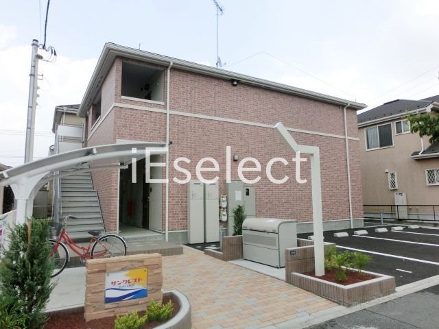 建物外観　周辺は綺麗な街並みですよ。