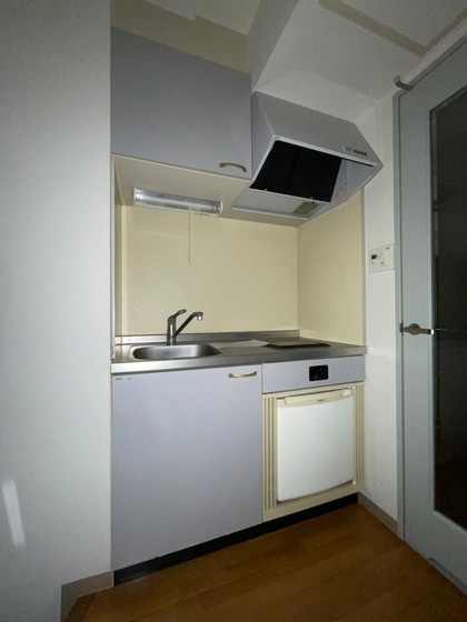 キッチン　※別部屋の写真です