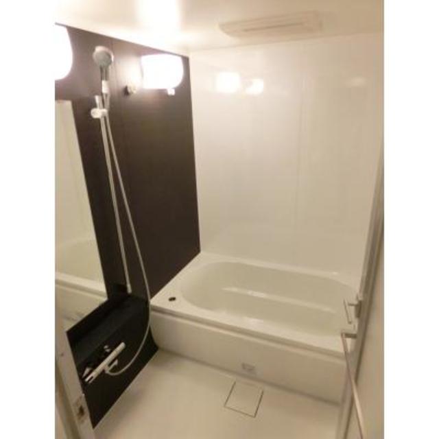 バス・シャワールーム　※写真は同タイプ住戸です。