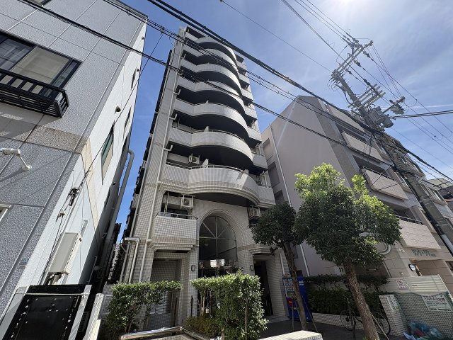 建物外観　落ち着いた雰囲気の外観です