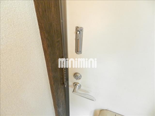 玄関　ドアチェーン付きです