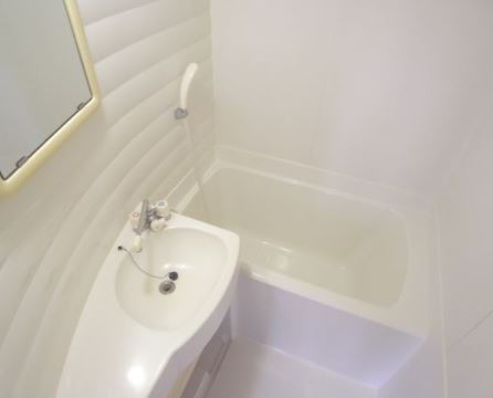 バス・シャワールーム　別部屋参考写真。現状優先。