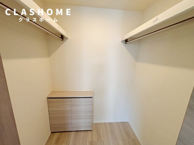 収納　同物件の別部屋になります。