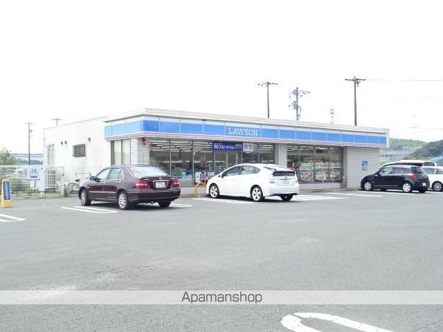 コンビニ　ローソン（コンビニ）まで1726m