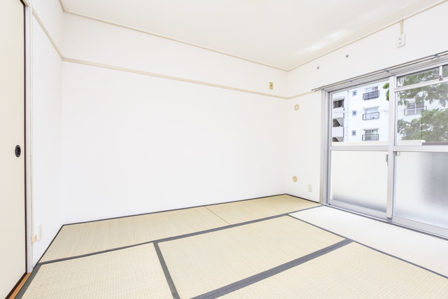 UR寝屋川の内装写真