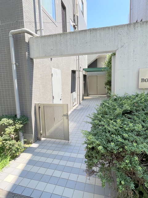 エントランス　★オートロック完備★
