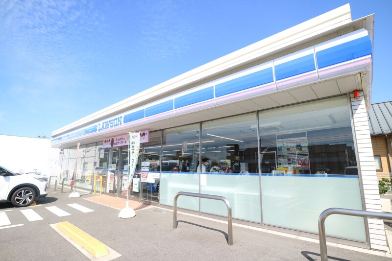 コンビニ　ローソン　総社中央5丁目店（コンビニ）まで1885m