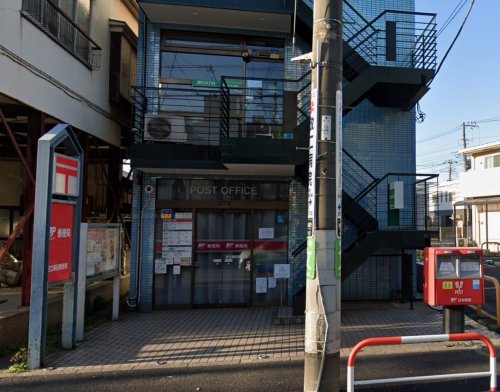 郵便局　足立新田郵便局（郵便局）まで107m