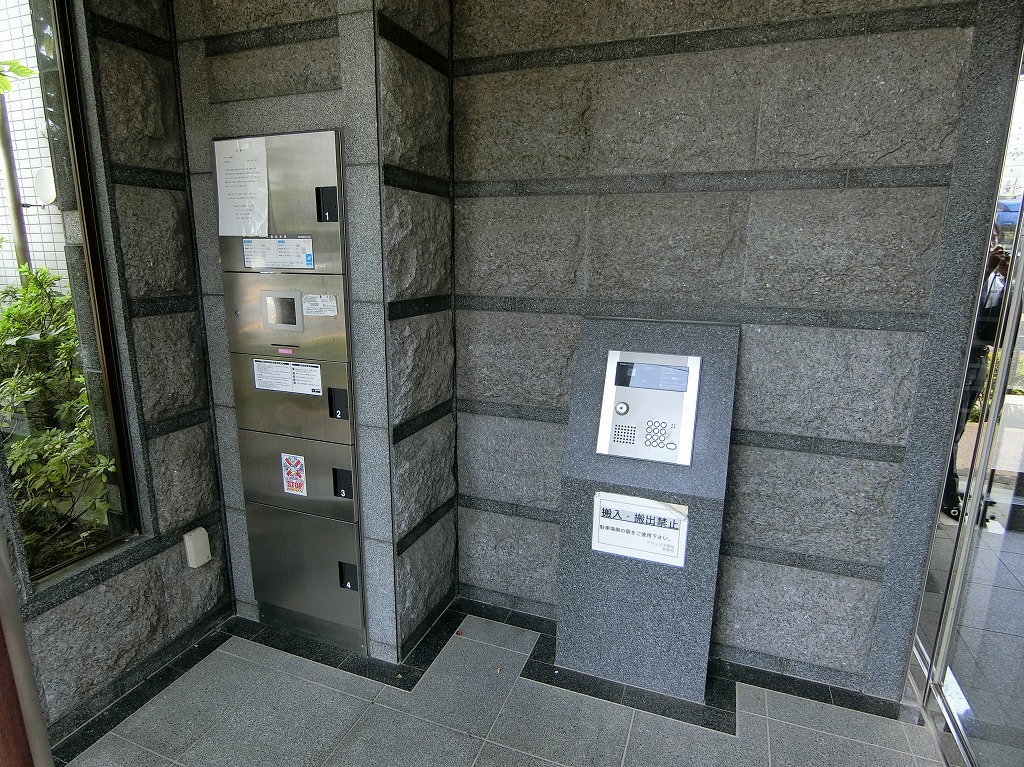 その他共有部分　オートロック・宅配ＢＯＸ・防犯カメラ各所・エレベーター完備