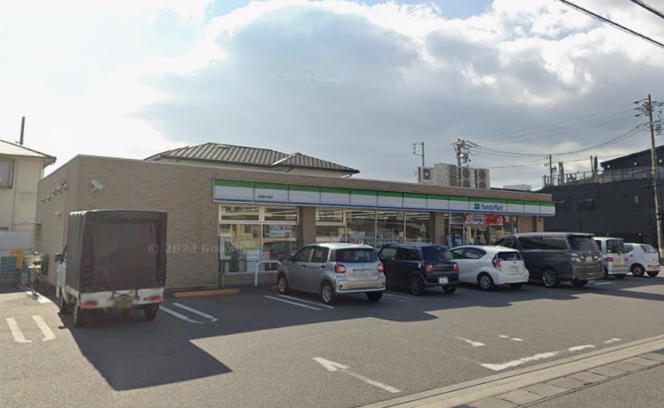 コンビニ　ファミリーマート 西尾中畑店（コンビニ）まで1085m