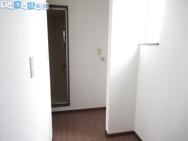 その他　洗濯機置き場