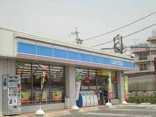 コンビニ　ローソン 　四日市中川原店（コンビニ）まで449m