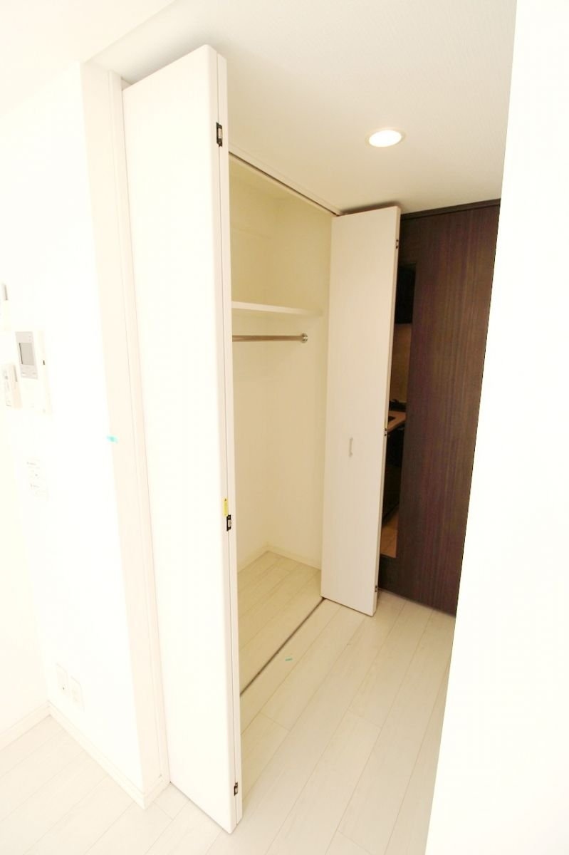 収納　（別タイプ参考写真）アーバンヴィスタ板橋本町　板橋区富士見町