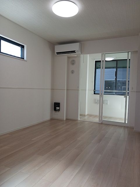 ＪＲ青梅線 羽村駅 徒歩8分 3階建 築1年の居間写真