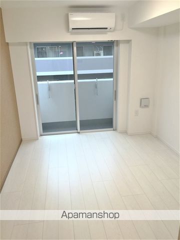 メインステージ板橋蓮根IIの居間写真