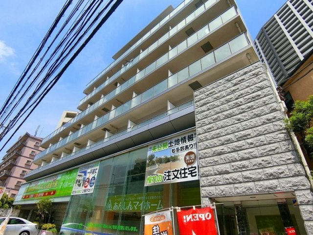 建物外観　同物件別部屋参考写真です。
