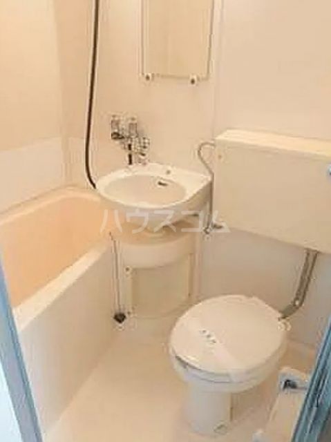 クロノス駒岡のトイレ写真