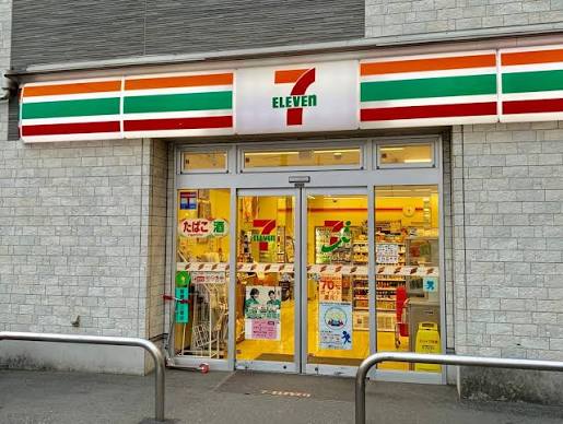 コンビニ　セブンイレブン 墨田立花4丁目店（コンビニ）まで317m