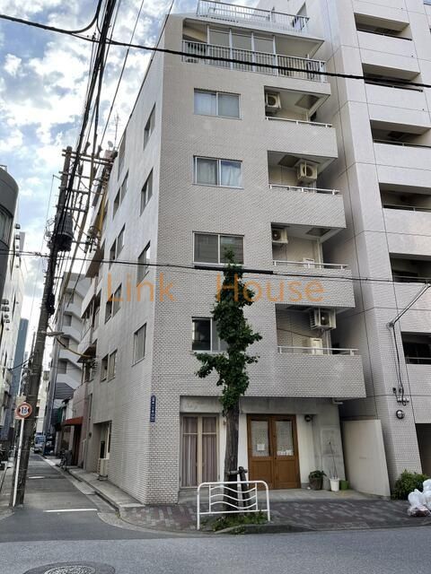 都営大江戸線 門前仲町駅 徒歩4分 築37年