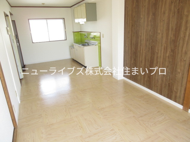 大一南野口マンションの居間写真