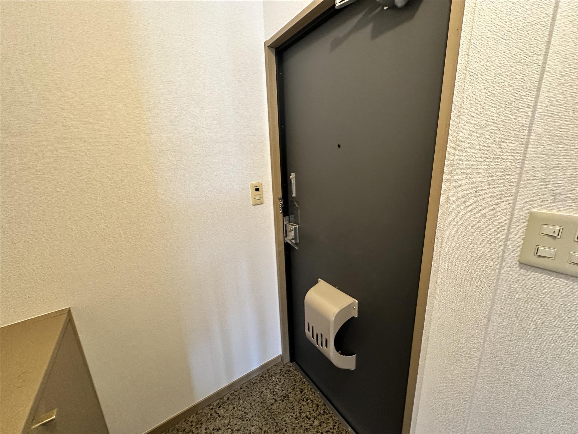 サンビレッジレグルスガーデンFの玄関写真