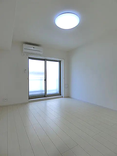 居室・リビング　※同タイプ参考写真