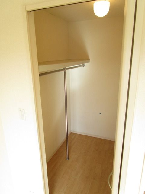 収納　★ウォークインクローゼット★
