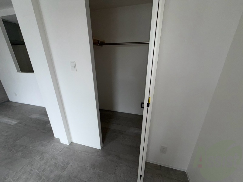 収納　クローゼットがありました。お洋服や荷物はここへ
