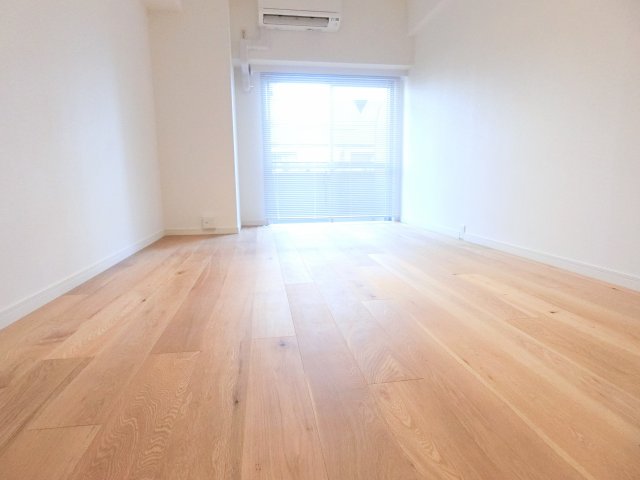 ブルーノコート蒲田の居間写真