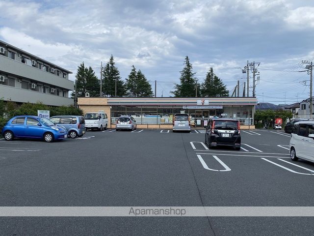コンビニ　セブンイレブン（コンビニ）まで102m