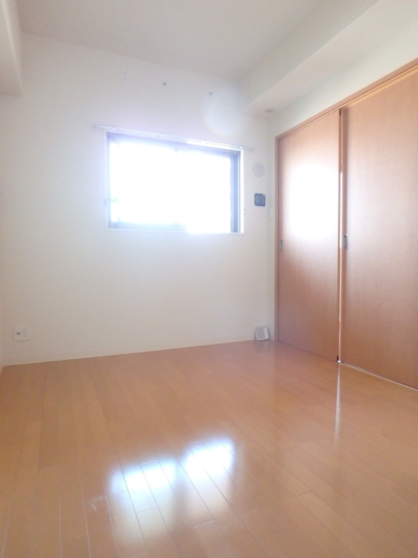 その他　全居室採光がございます！