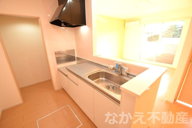 ＪＲ牟岐線 文化の森駅 徒歩27分 2階建 築14年のキッチン写真