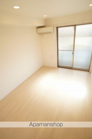 京成松戸線 薬園台駅 徒歩10分 2階建 築13年の居間写真