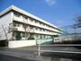 小学校　町田市立大蔵小学校（小学校）まで592m