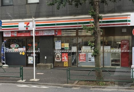 コンビニ　セブンイレブン文京本駒込4丁目店（コンビニ）まで264m