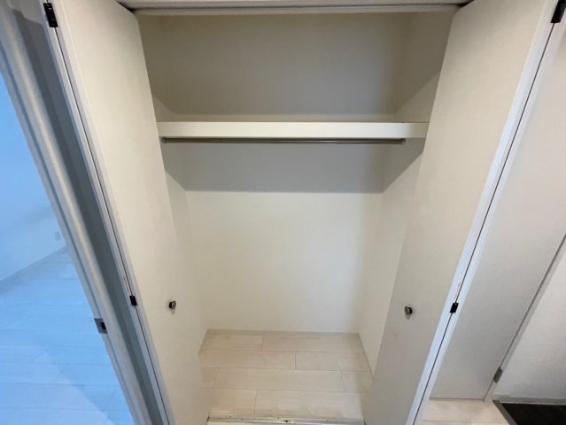 セオリー夕陽丘DOORの内装写真