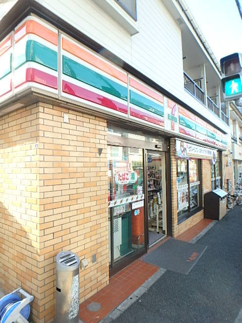 コンビニ　セブンイレブン（コンビニ）まで190m