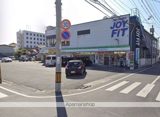 コンビニ　ファミリーマート奥田2丁目店（コンビニ）まで372m
