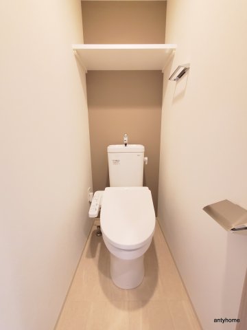 バウスフラッツ新大阪のトイレ写真