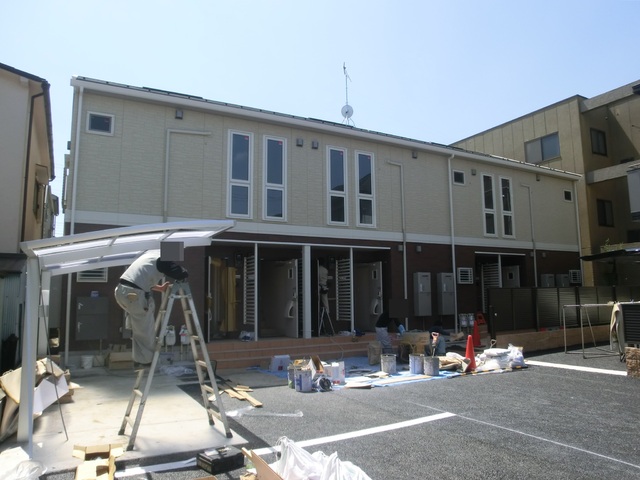 建物外観　ツートンカラーのオシャレな外観です。