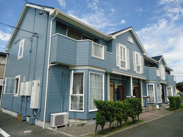 ＪＲ東海道本線 浜松駅 バス乗車時間：13分 最寄りバス停で下車 徒歩3分 築30年