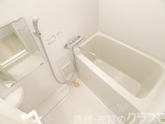 バス・シャワールーム　浴室乾燥機付きバス♪