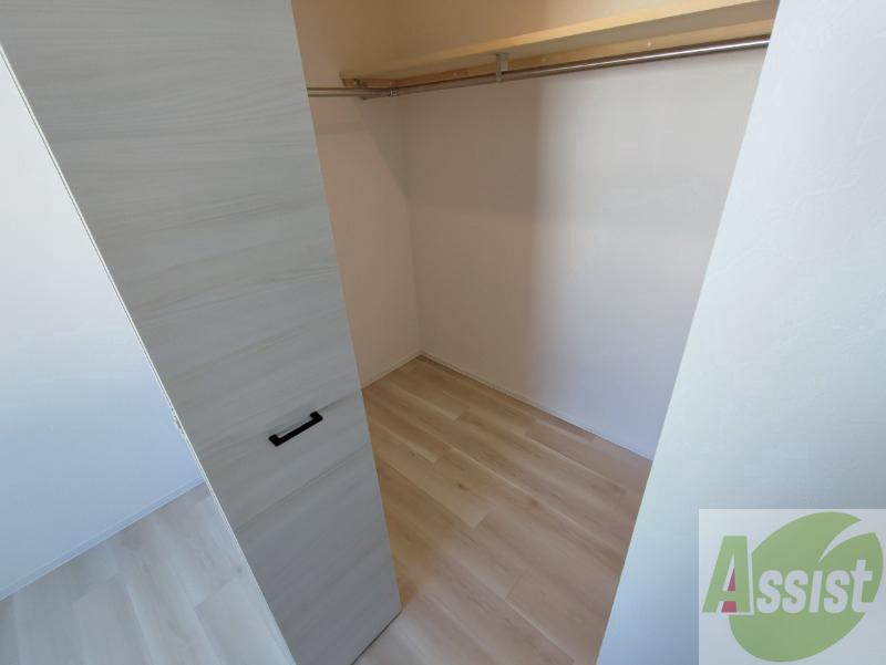 収納　収納もバッチリあるのでお部屋が片付きますよ！