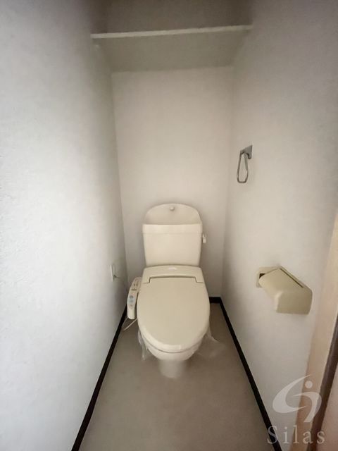 地下鉄御堂筋線 なかもず駅 徒歩7分 4階建 築21年のトイレ写真